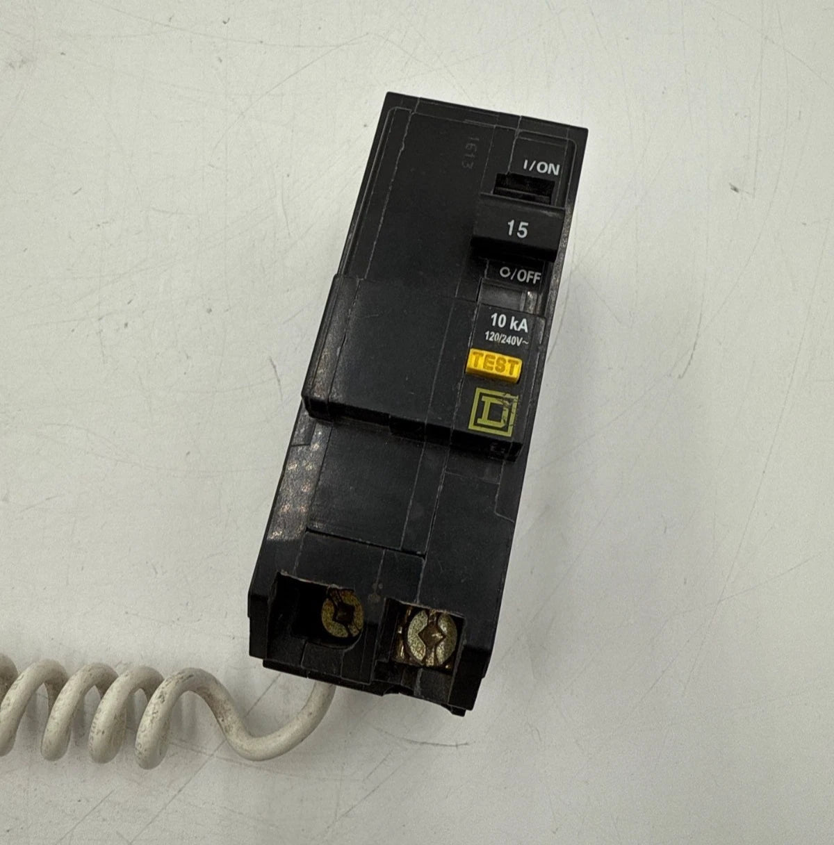 Square D QO215GFI Circuit Breaker 15A 2P 120/240V 1PH 10kA QO Plug On 15 Amp Used