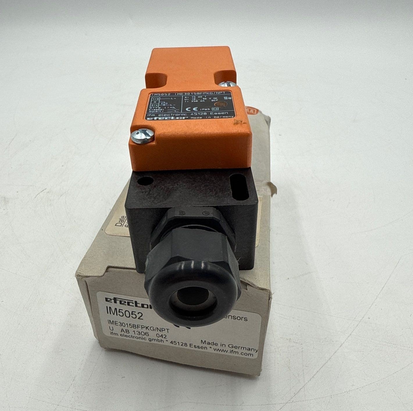 IFM IM5052 IME3015BFPKG/NPT RT Proximity Switch 10-36VDC New