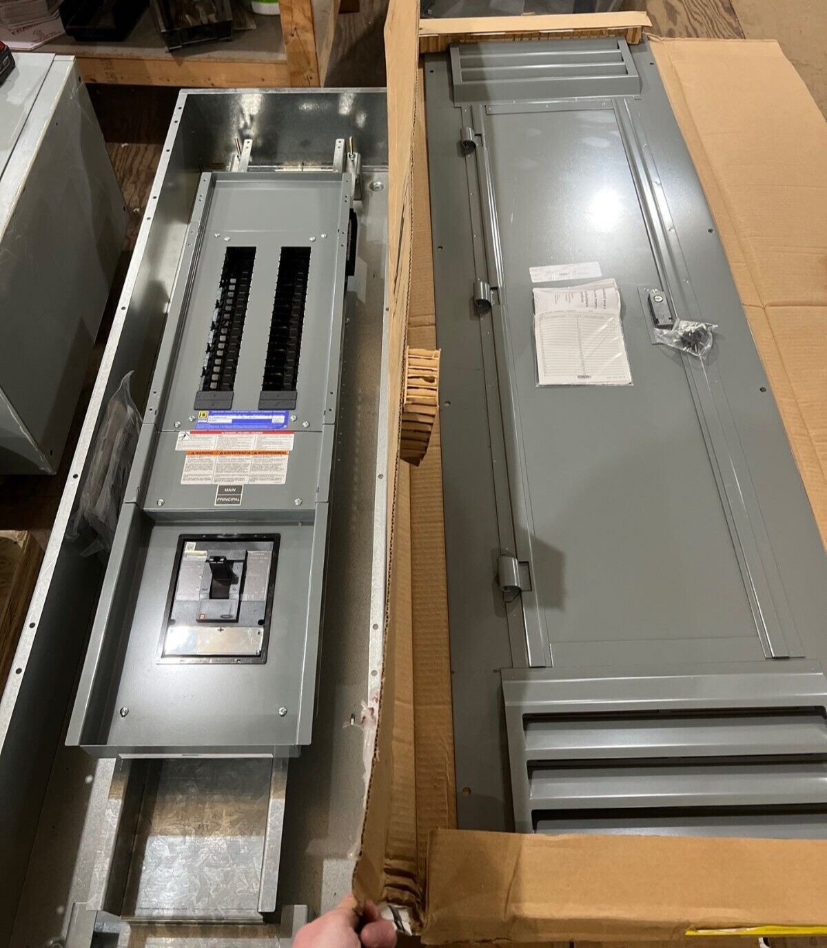 Sq D NQ Panelboard 600A 208Y/120V 3PH 4W 42 Cir LGP36600U31X MCB Indoor Encl P672 New