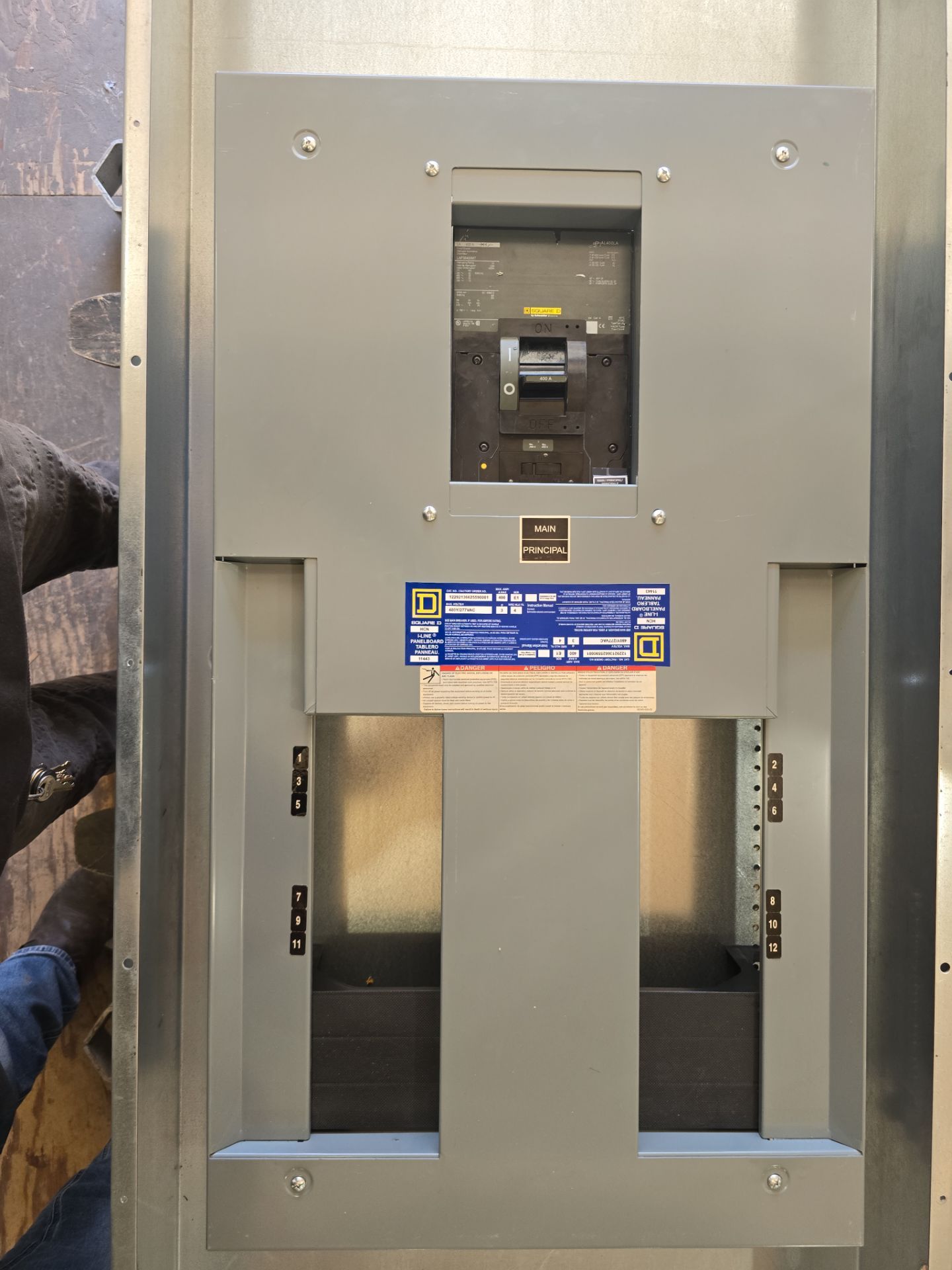 Square D HCN I-Line Panelboard 400A 480Y/277V 3PH Panel LAP36400MT MCB Used