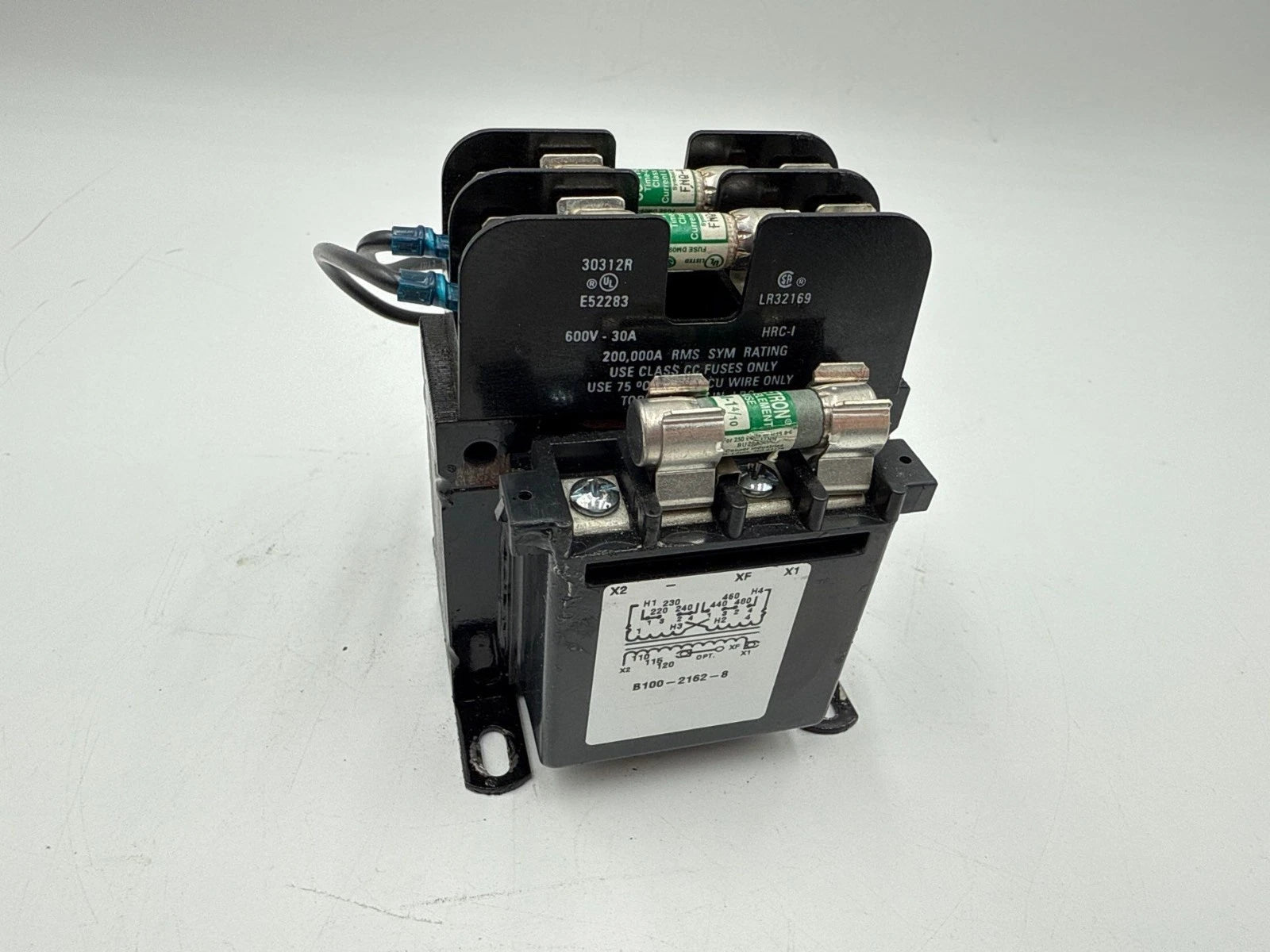 100VA Cutler Hammer C0100E2AFB Control Transformer 50/60Hz 240/480V Pri 120V Sec Used