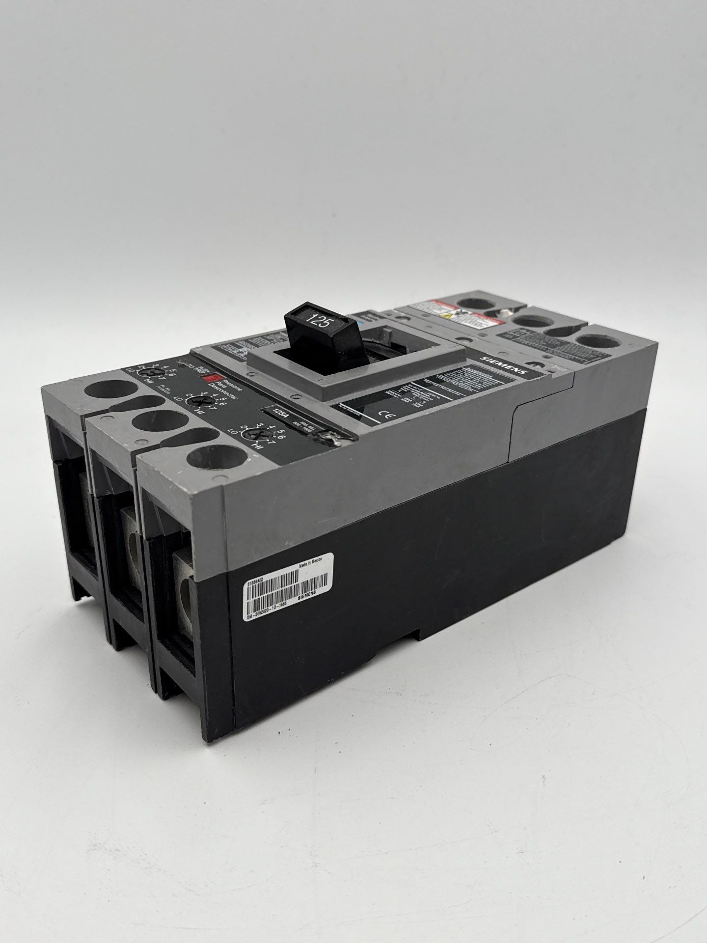 Siemens FXD63B125 Circuit Breaker 125A 3P 600V FXD6-A 125 Amp 3 Pole Used