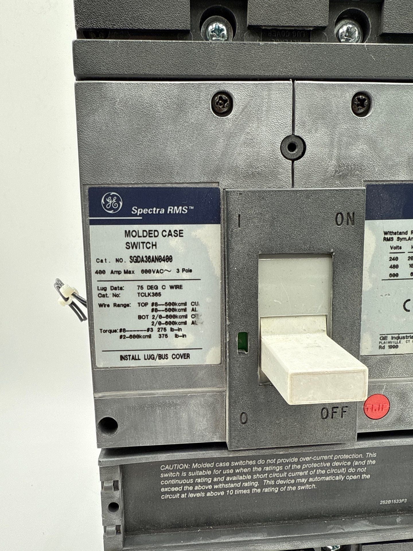 GE SGDA36AN0400 Circuit Breaker 400A 3P 600V SGDA 400 Amp 3 Pole Used