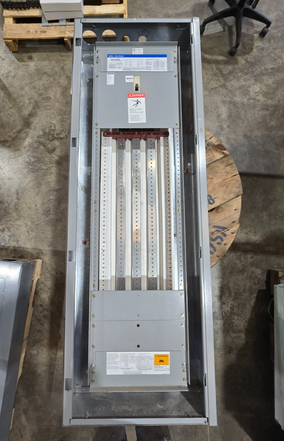 Eaton PRL3A Panelboard 400A 480V 3PH 3W MCB 400 Amp Panel HFD3225 225 Amp Used