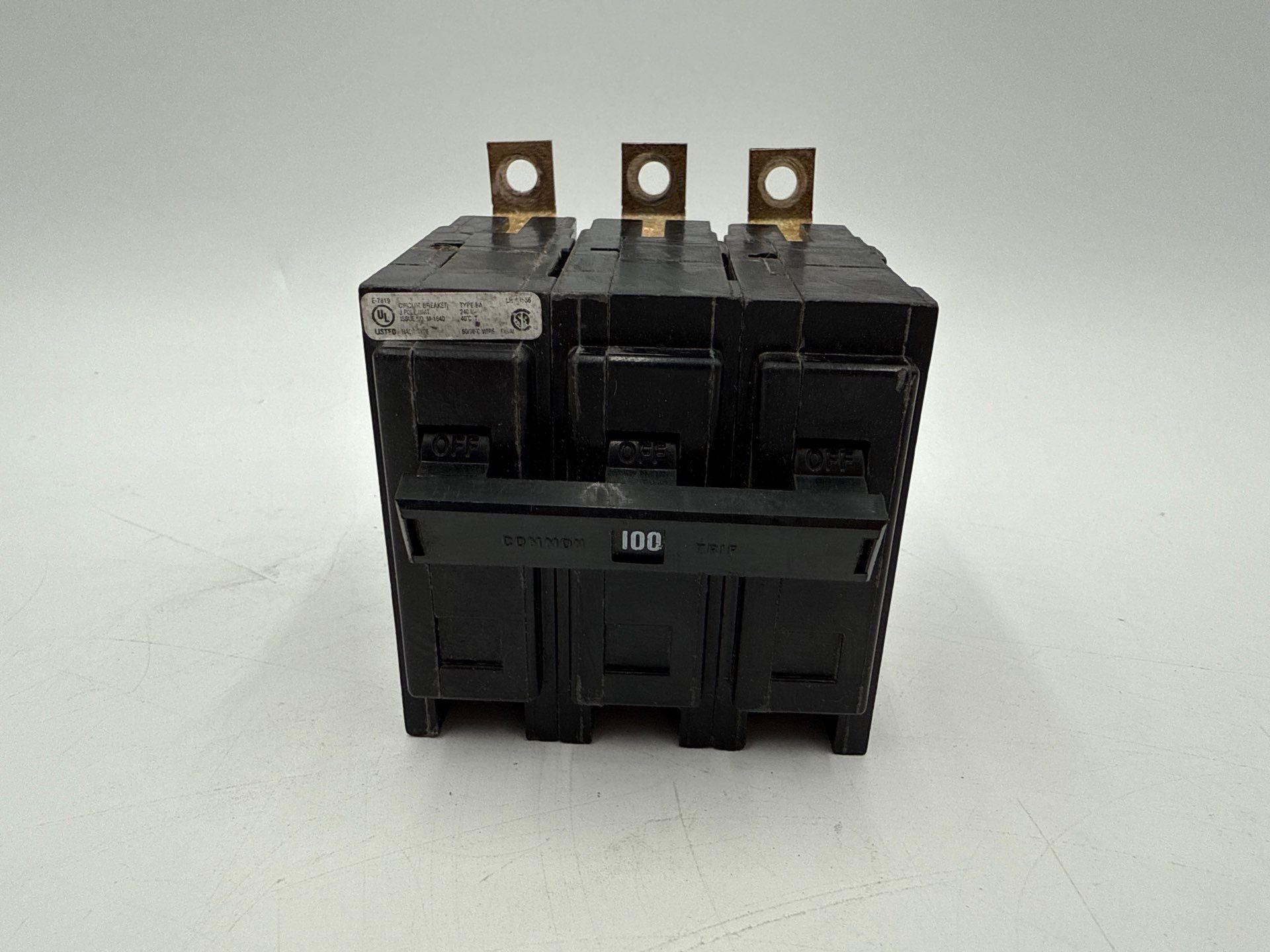 Eaton BAB3100H Circuit Breaker 100A 3P 240V BAB 100 Amp 3Pole Bolt On 3PH BA3100 Used