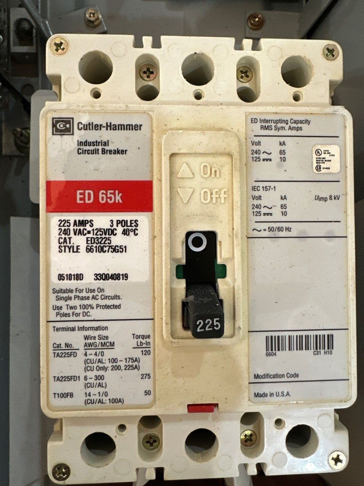 Eaton PRL1a-LX Panelboard 225A 120/240V 1PH 3W Indoor Encl 42 Circuit ED3225 P474 Used