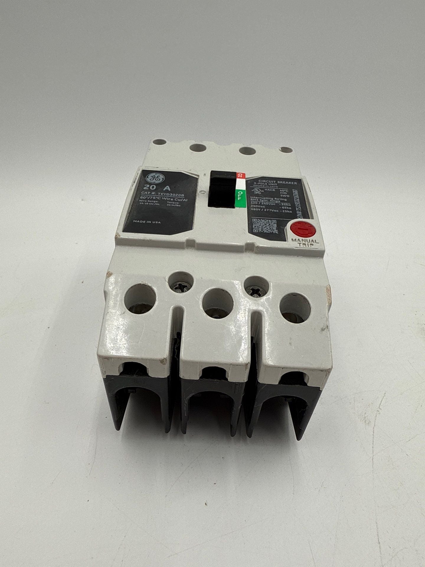GE TEYD3020B Circuit Breaker 20A 3P 480/277V 3PH TEYD 20 Amp 3 Pole Bolt On Used