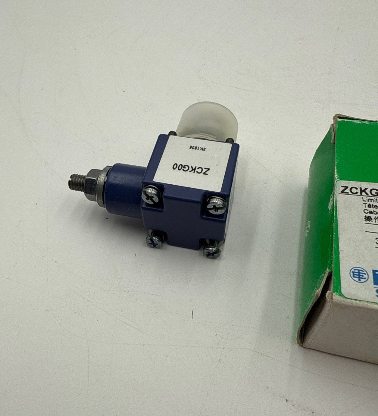 Telemecanique ZCKG00 Limit Swtch Head Rotary Side for ZCKM and ZCKL Body New