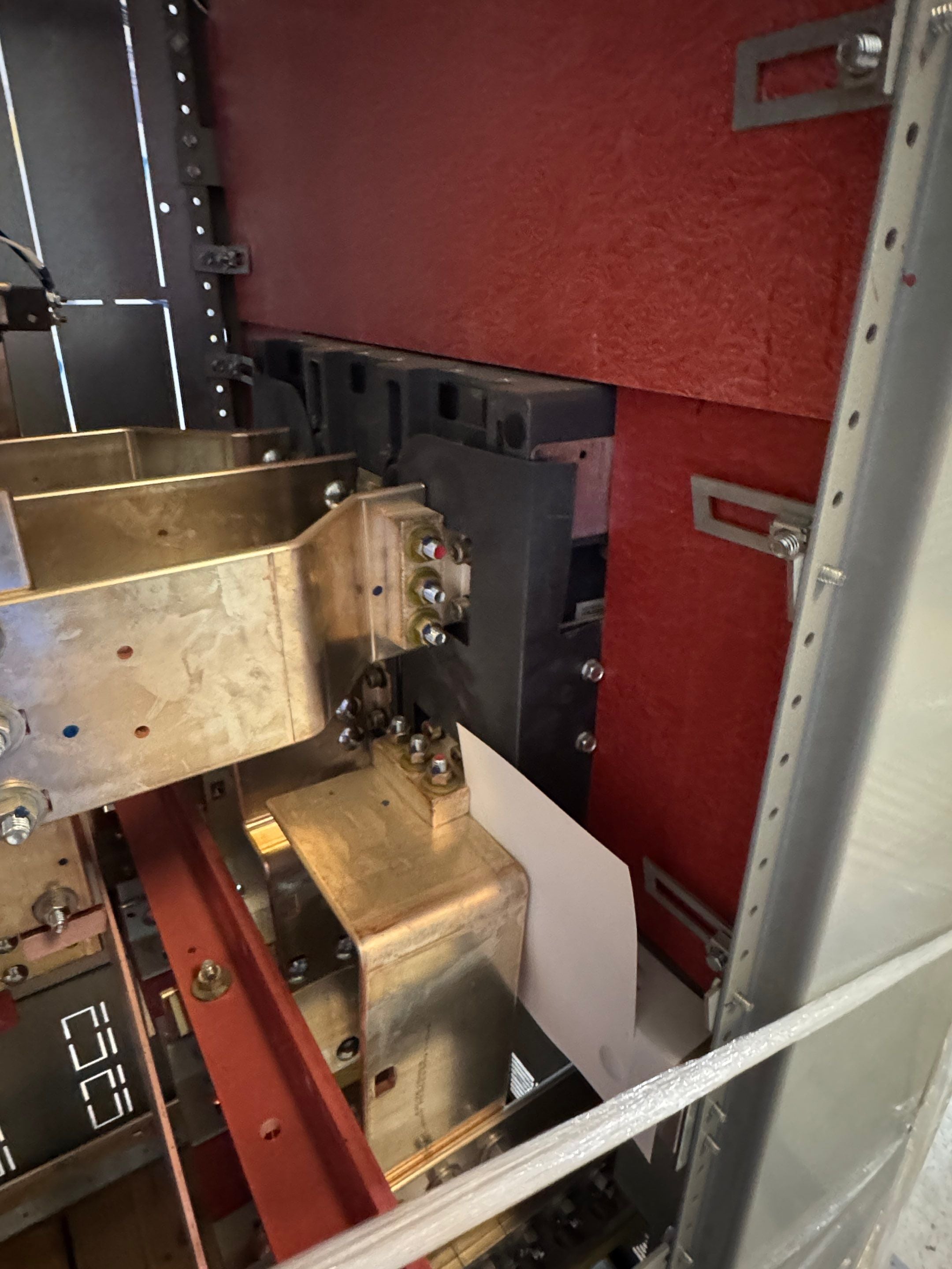 Eaton RYR6163B Circuit Breaker 1600A 3P 600V LSIG Maintenance Mode Trip PXR25 New