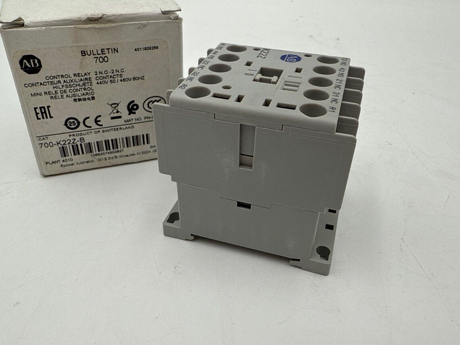 Allen Bradley 700-K22Z-B Control Relay 440-480V 2NO 2NC Compact IEC Bifurcated New