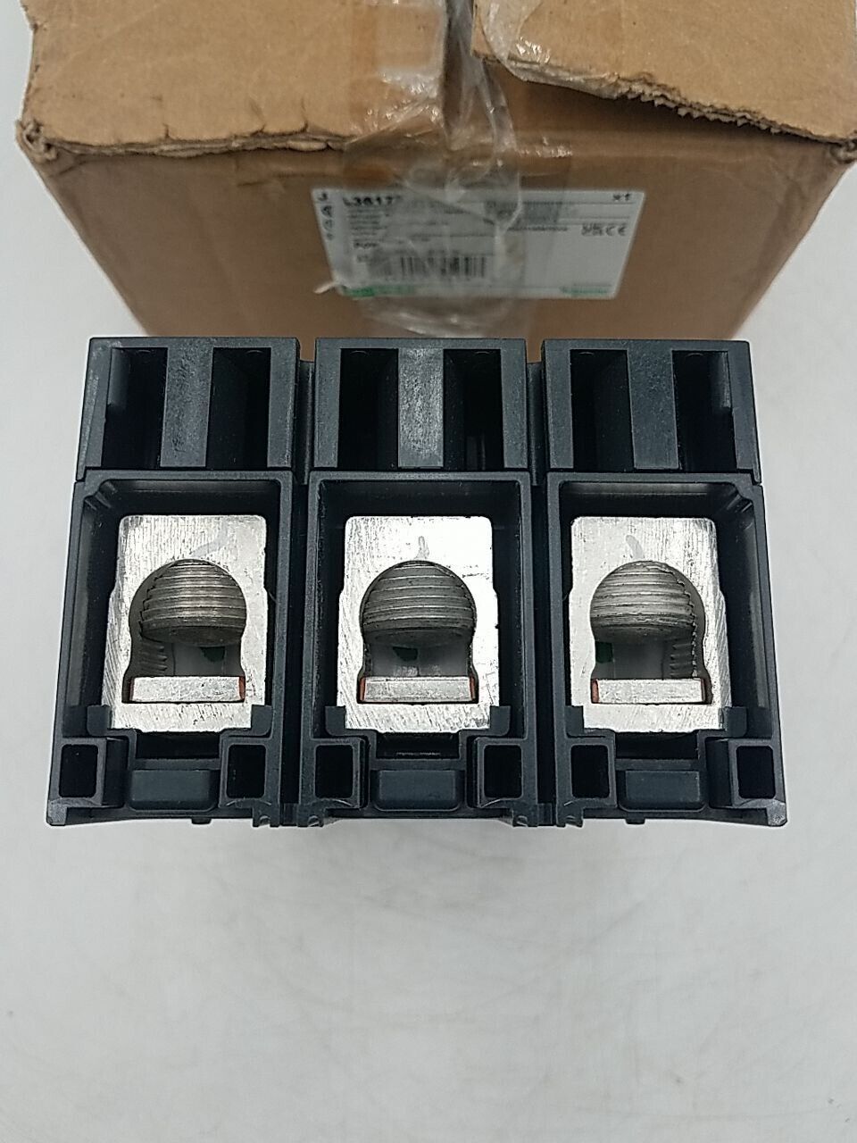 Square D JJL36175 New