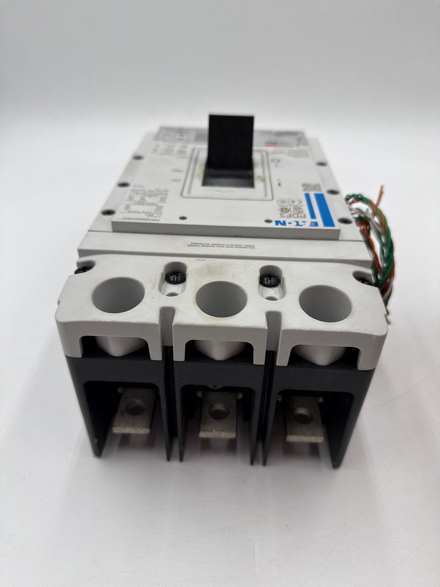 Eaton PDF33M0400FNNN Circuit Breaker 125A 3P 600V PDF3 125 Amp 3 Pole New