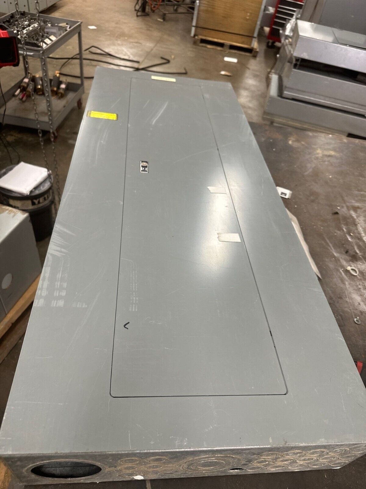 Square D NQOD442M225 Panelboard 225A 208/120V 3PH 4W MCB Indoor Encl 42 Circuit P374 Used