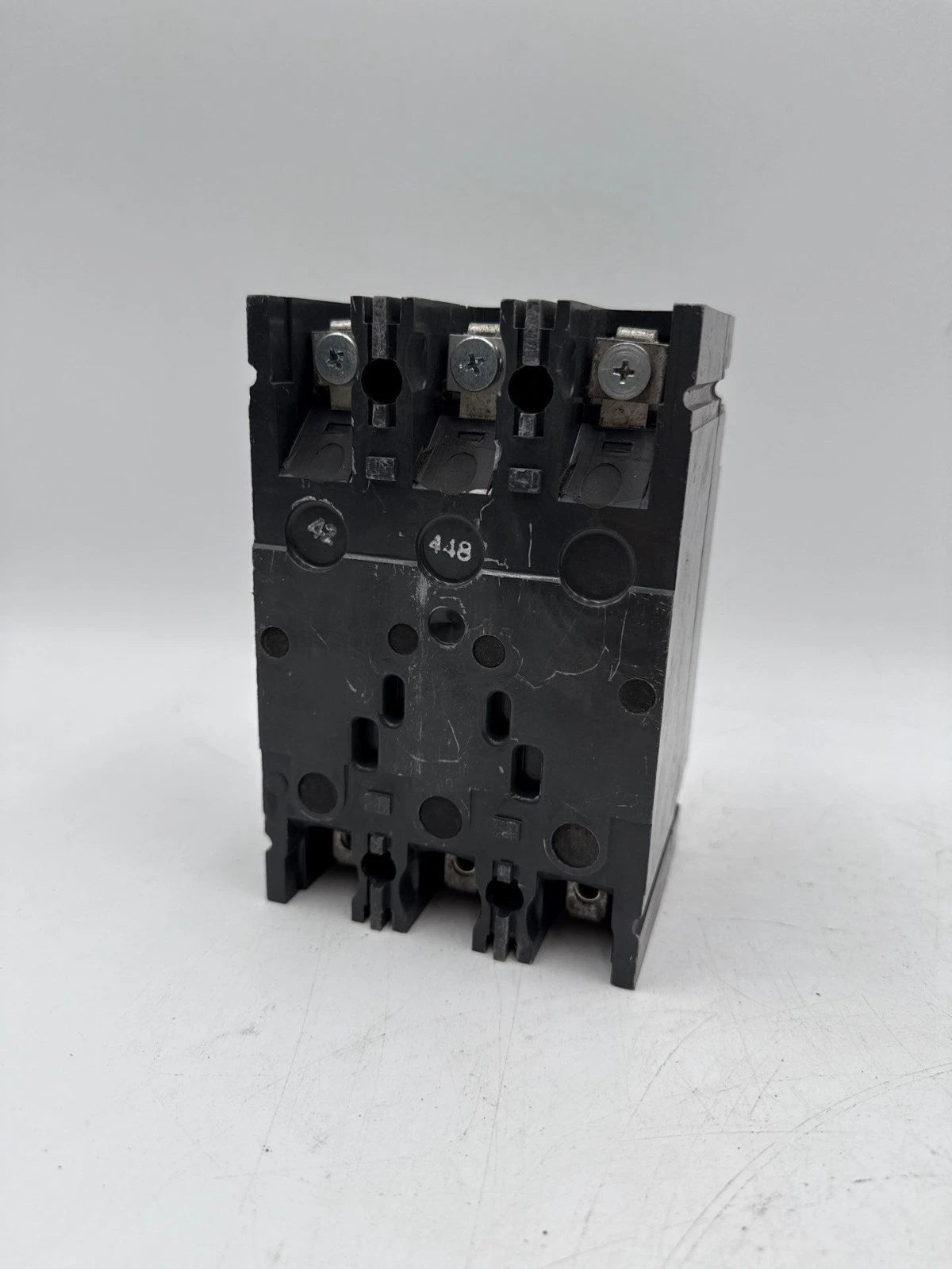 GE TEC36003 Circuit Breaker 3A 3P 600V 3PH TEC 3 Amp 3 Pole Used Used