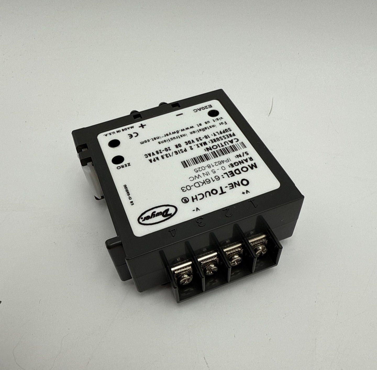 Dwyer 616KD-03 One-Touch Differential Pressure Transmitter 0-5 inwc New