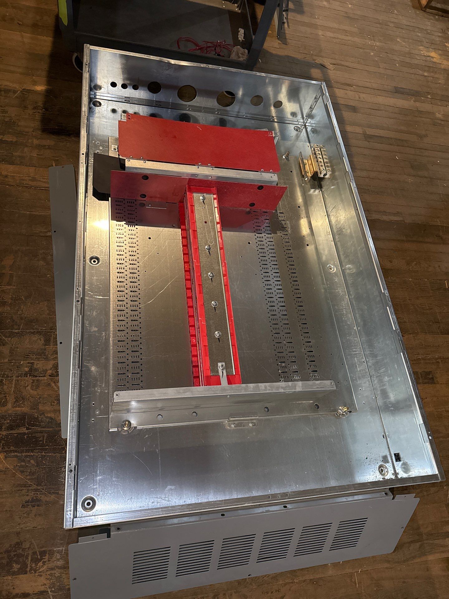 Square D HCP Panelboard 800A 480/277V 3PH 4W 800 Amp Panel MLO 42 Cir HC4268DB Used
