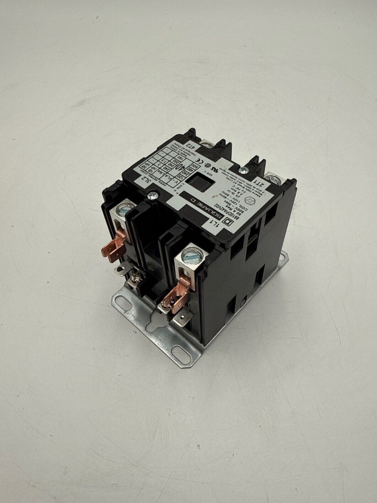 Square D 8910DPA42V02 New