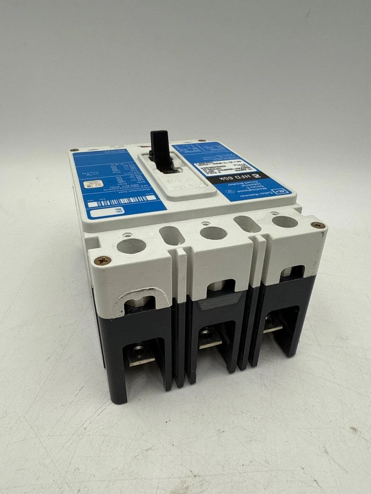 Cutler Hammer HFD3015 Circuit Breaker 15A 3P 600V 3PH HFD 65k 3 Pole 15 Amp Used