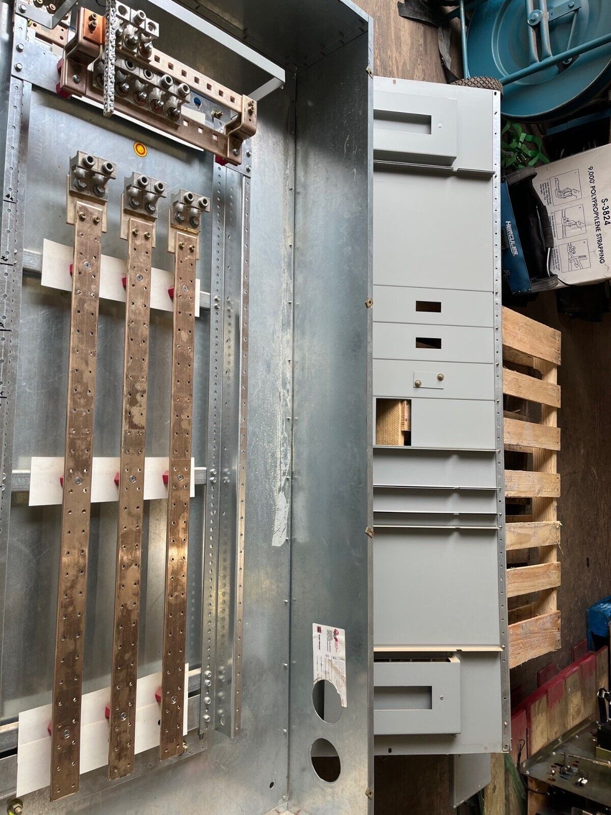 Eaton PRL4B Panelboard 600A 480Y/277V 3PH 4W MLO PRL4 Indoor BX3673 600 Amp P664 Used