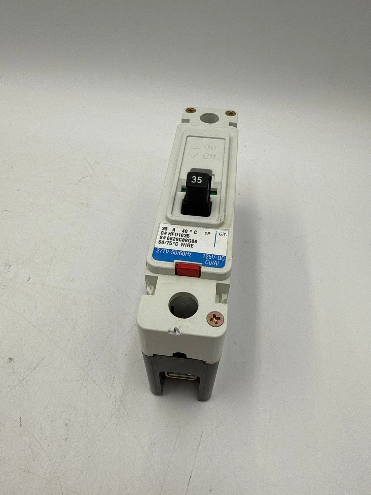 Cutler Hammer HFD1035 Circuit Breaker 35A 1P 277V HFD 65k 35 Amp 1 Pole Bolt On Used