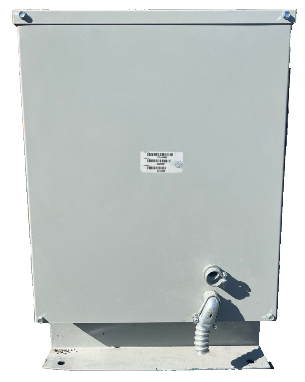 GE V48M28G30CUEE Used