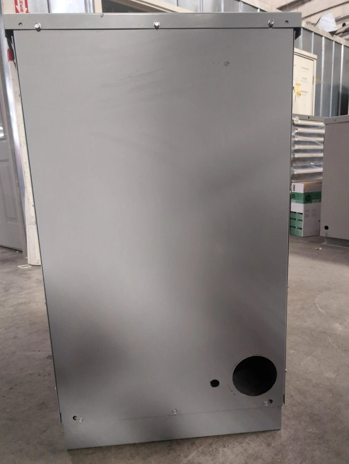 112.5KVA GE Transformer 9T83B3875G13 Indoor Encl Pri 480V Sec 208/120V 3PH 60Hz Used