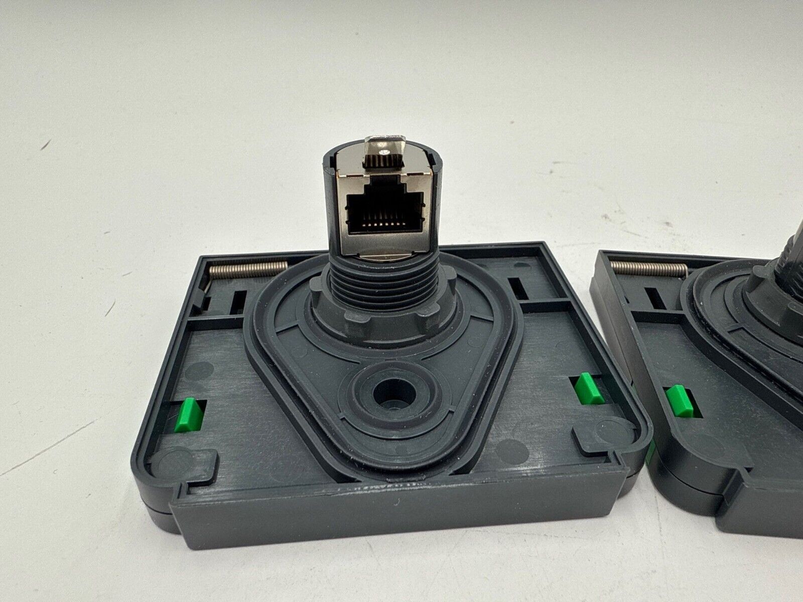 Schneider VW3A1112 Used