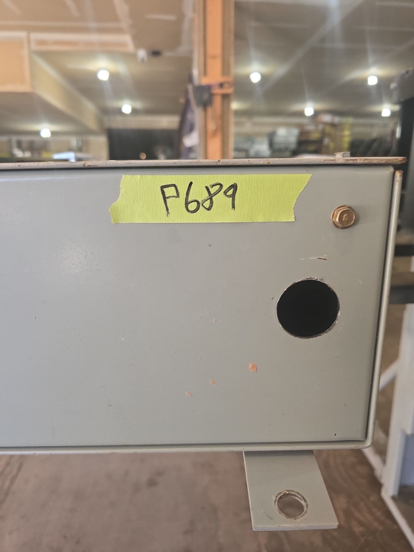 Eaton PRL1A Panelboard 225A 208Y/120V 3PH 4W 42 Space 3R Encl MLO Outdoor Used