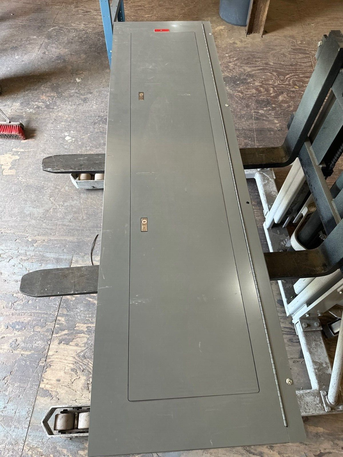 Square D NF Panelboard 250A 480Y/277V 3PH 4W 42 Circuit Subfeed KAL36250 250 Amp P262 Used