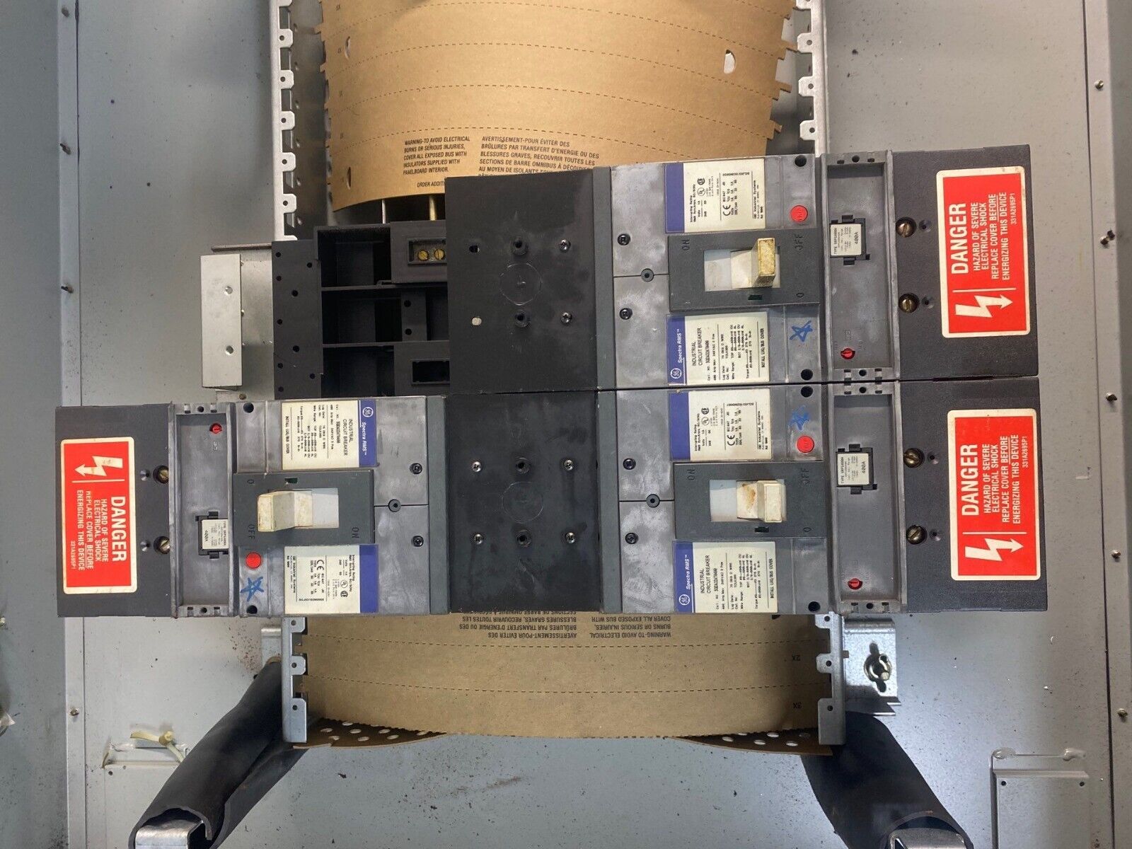 GE APN2312FH2A APN Plug In Panelboard 1200A 240V 3PH 3W Indoor Encl 1200 Amp P494 Used