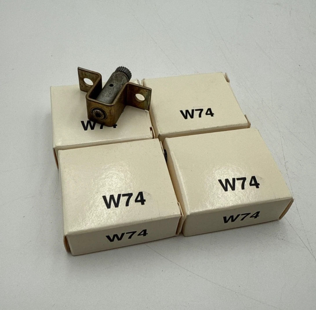 4PC Lot Allen Bradley W74 Thermal Overload Relay Heater Element Unit 60A W-74 New