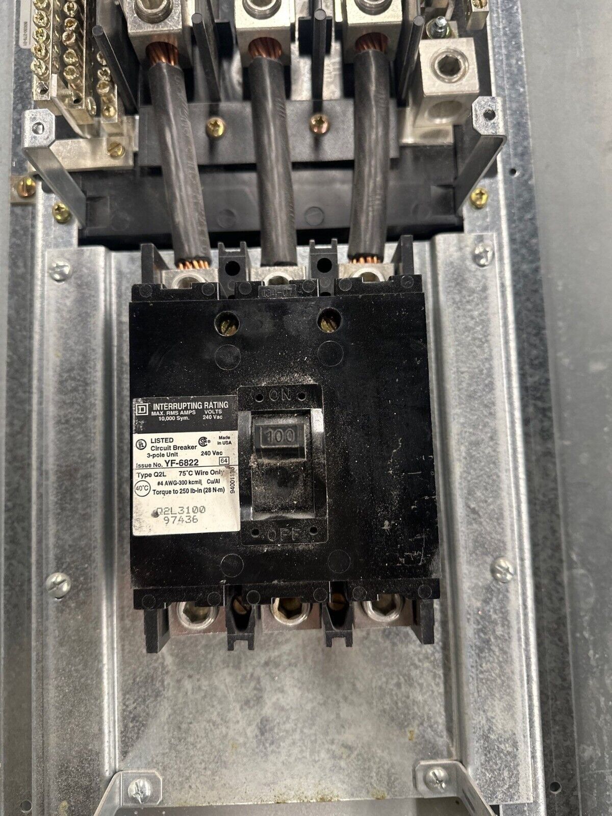 Square D NQOD442M225 Panelboard 225A 208/120V 3PH 4W MCB Panel 42Cir Indoor Encl P350 Used