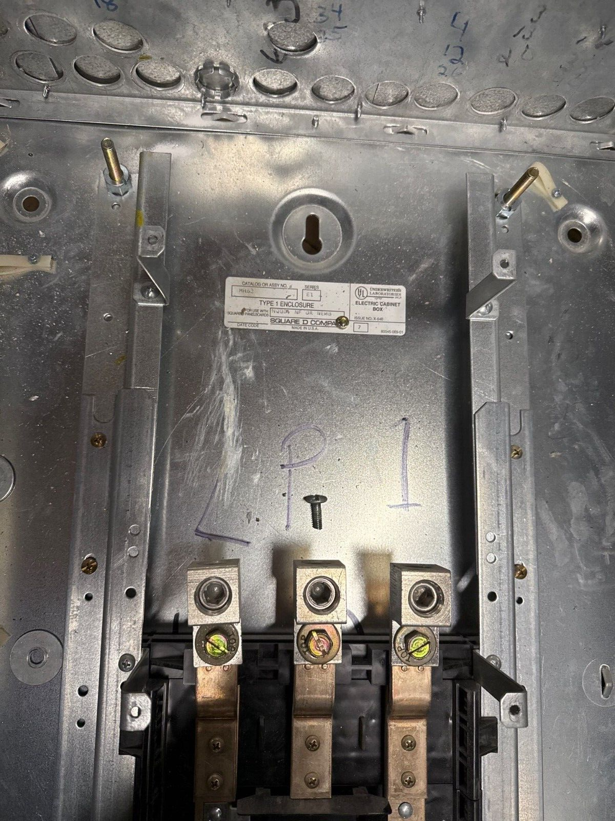 Square D NQOD Panelboard 225A 208/120V 3PH 4W Indoor Encl 42 Cir MCB KCL34225 P561 Used