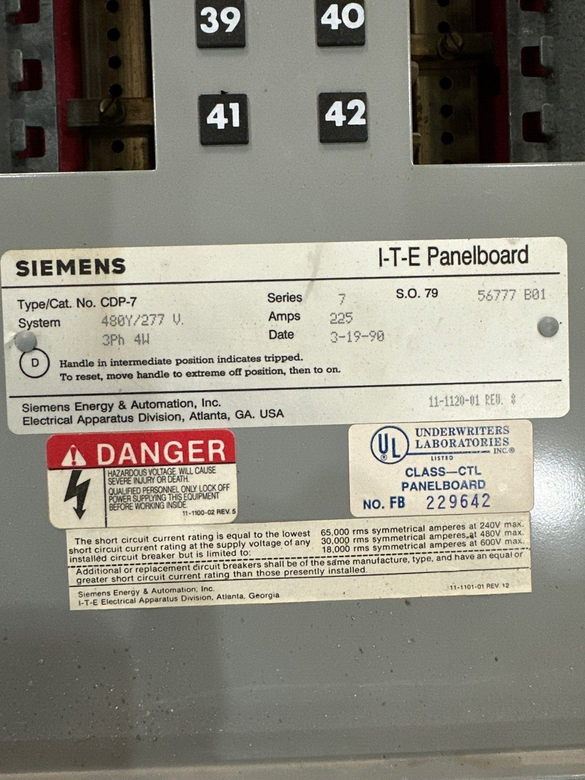 SIEMENS CDP-7 Panelboard 225A 480Y/277V 3PH 4W 42Cir MLO Main Lug 225 Amp P510 Used