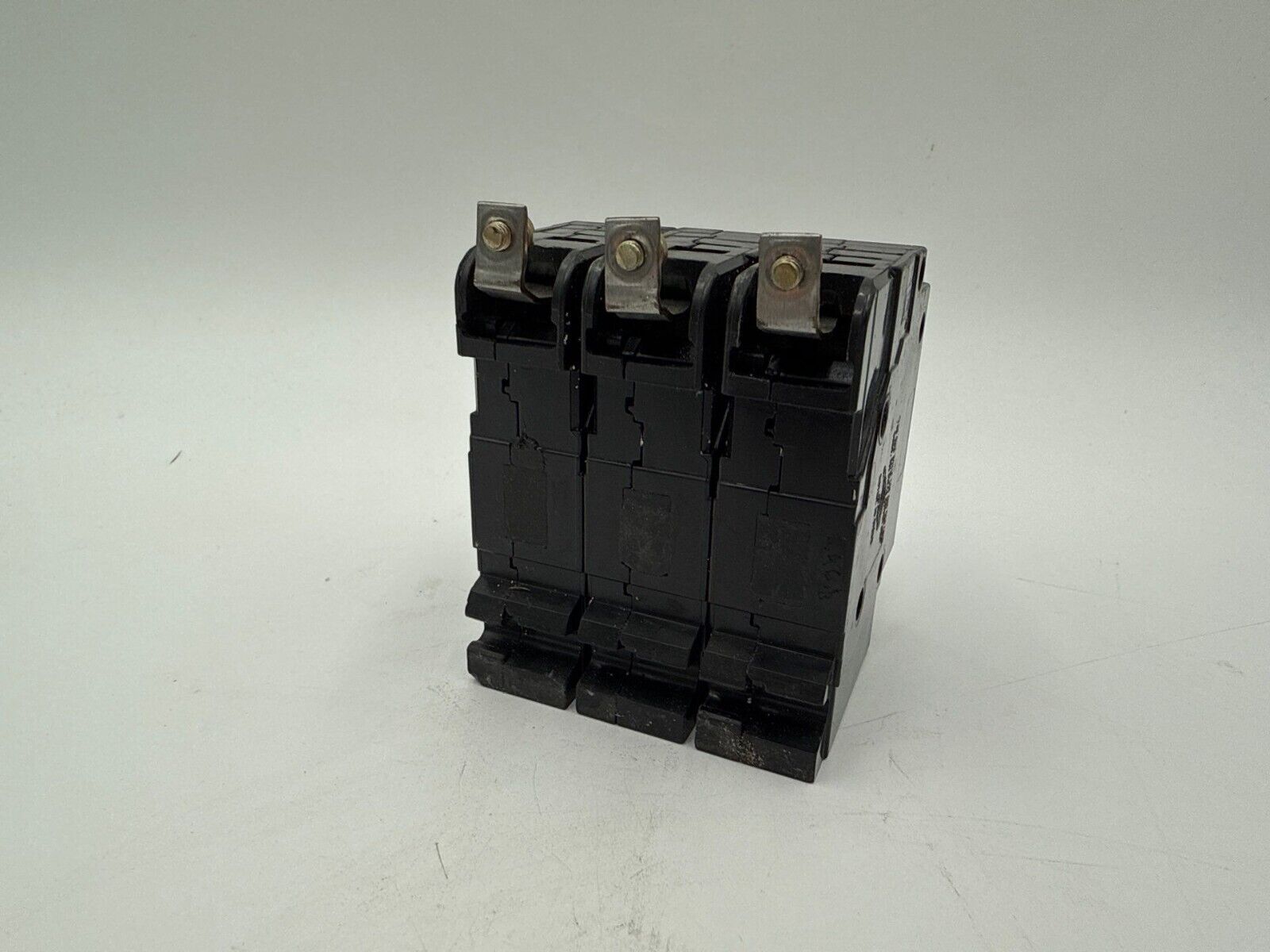 Square D EHB34040 Used