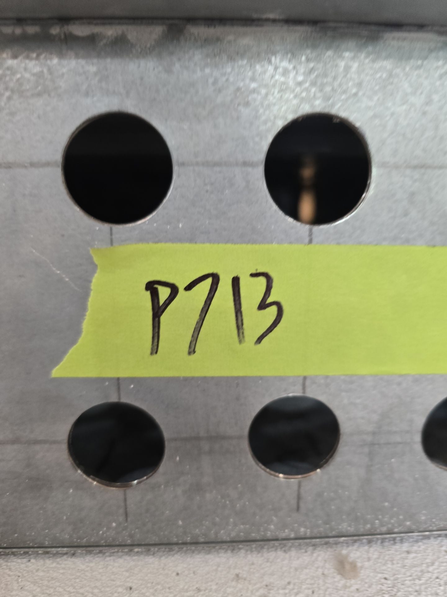 Siemens P1 P1C42ML250ABF Panelboard 250A 208/120V 3PH 4W 42Cir 250 Amp Panel MLO Used