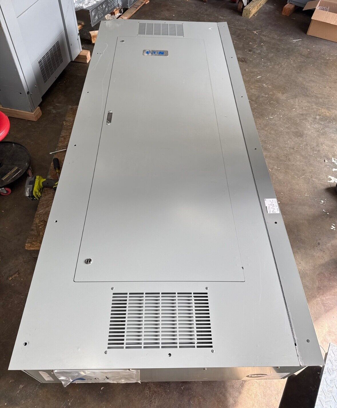 Eaton PRL4B Panelboard 800A 240/120V 3PH 4W Indoor Encl 36 Cir MCB MDL3800F P633-NS New