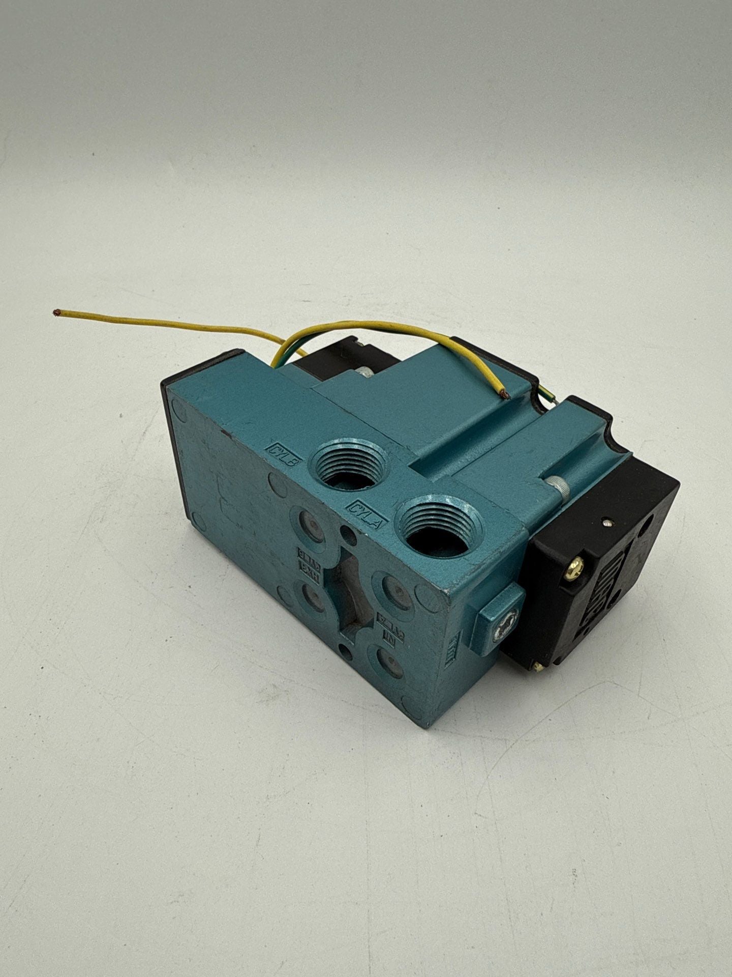 MAC 6311D-311-PM-111DA Solenoid Valve 110/120 VAC 6.8 WATT 25-150 PSI New