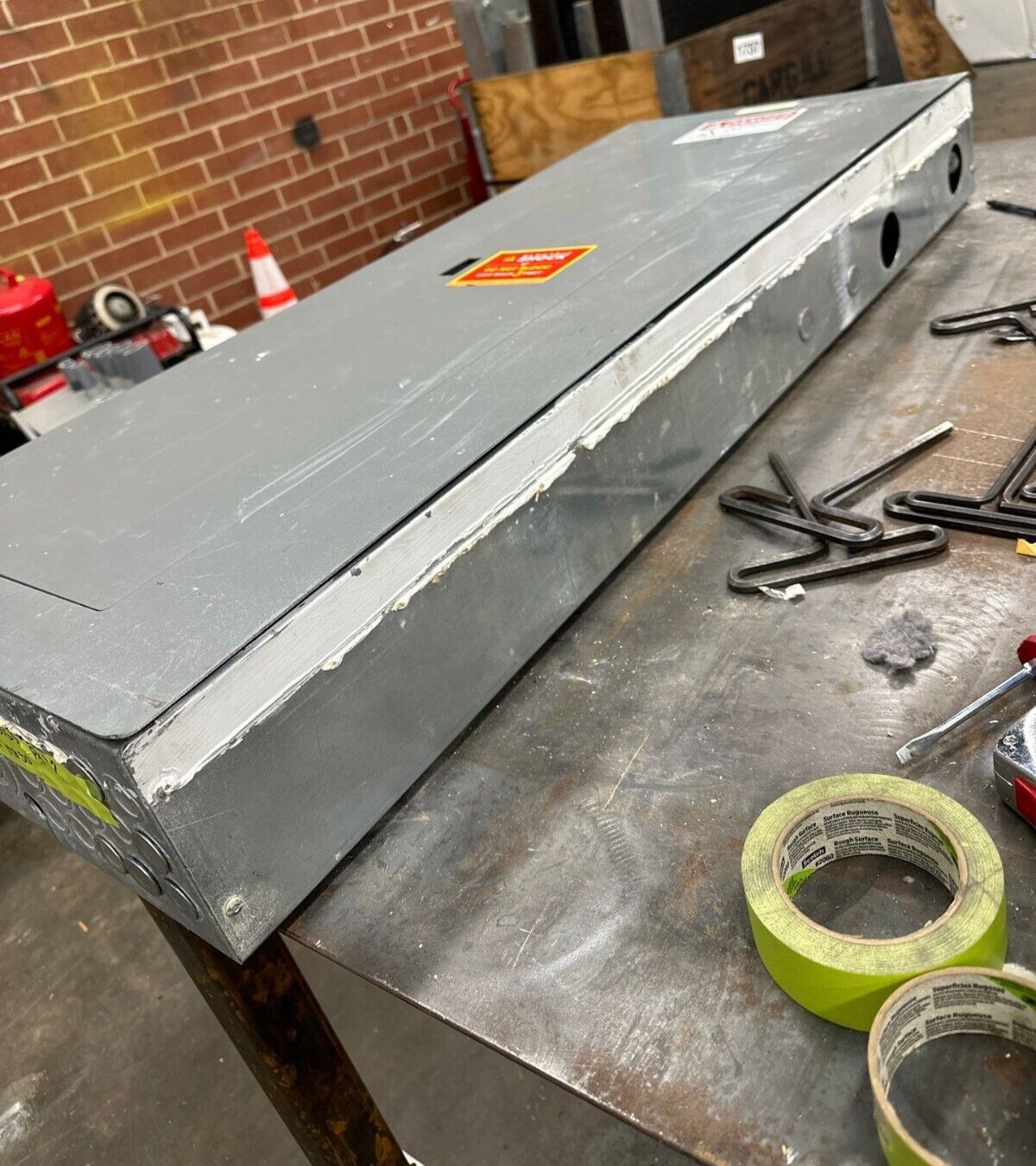 Square D NQOD442M225 Panelboard 225A 208/120V 3PH MCB Indoor Encl 42 Circuit P372 Used