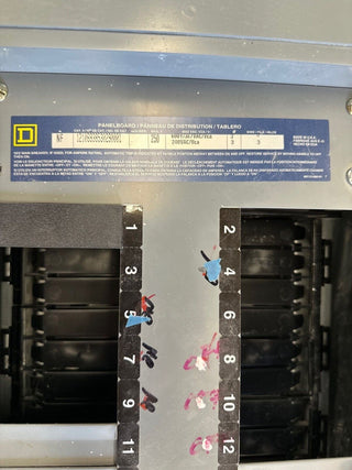 Square D NF Panelboard 250A 600Y/347V 3PH 4W 42 Circuit Indoor Encl 250 Amp MLO P355 Used