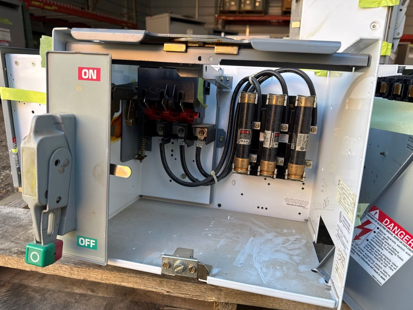 Square D Model 6 12" MCC Motor Control Center Bucket 60A 480V 3PH Fused 60 Amp Used