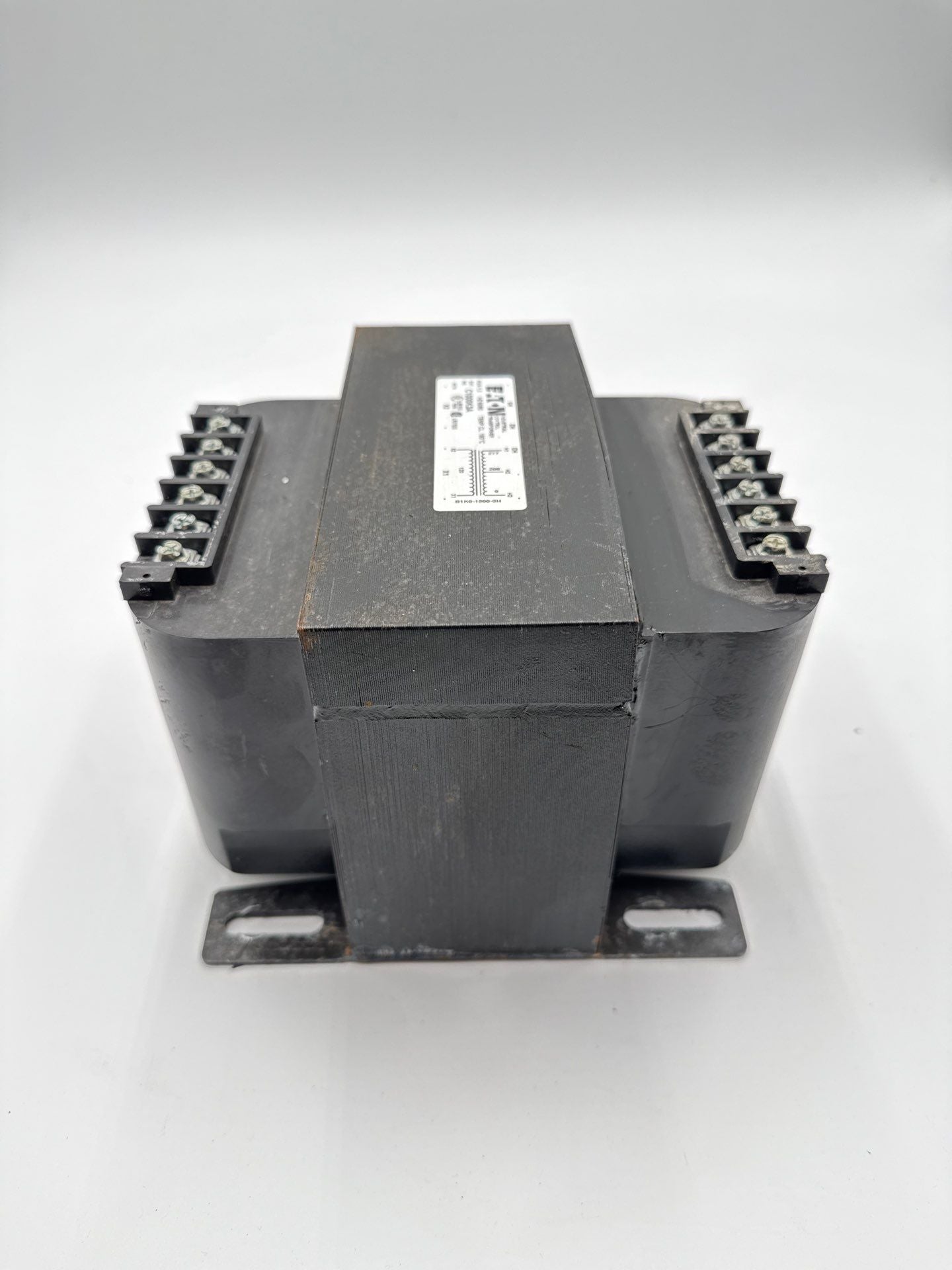 Eaton C1000K3A Industrial Control Transformer 1.0kVA 50/60Hz 208/277V Used