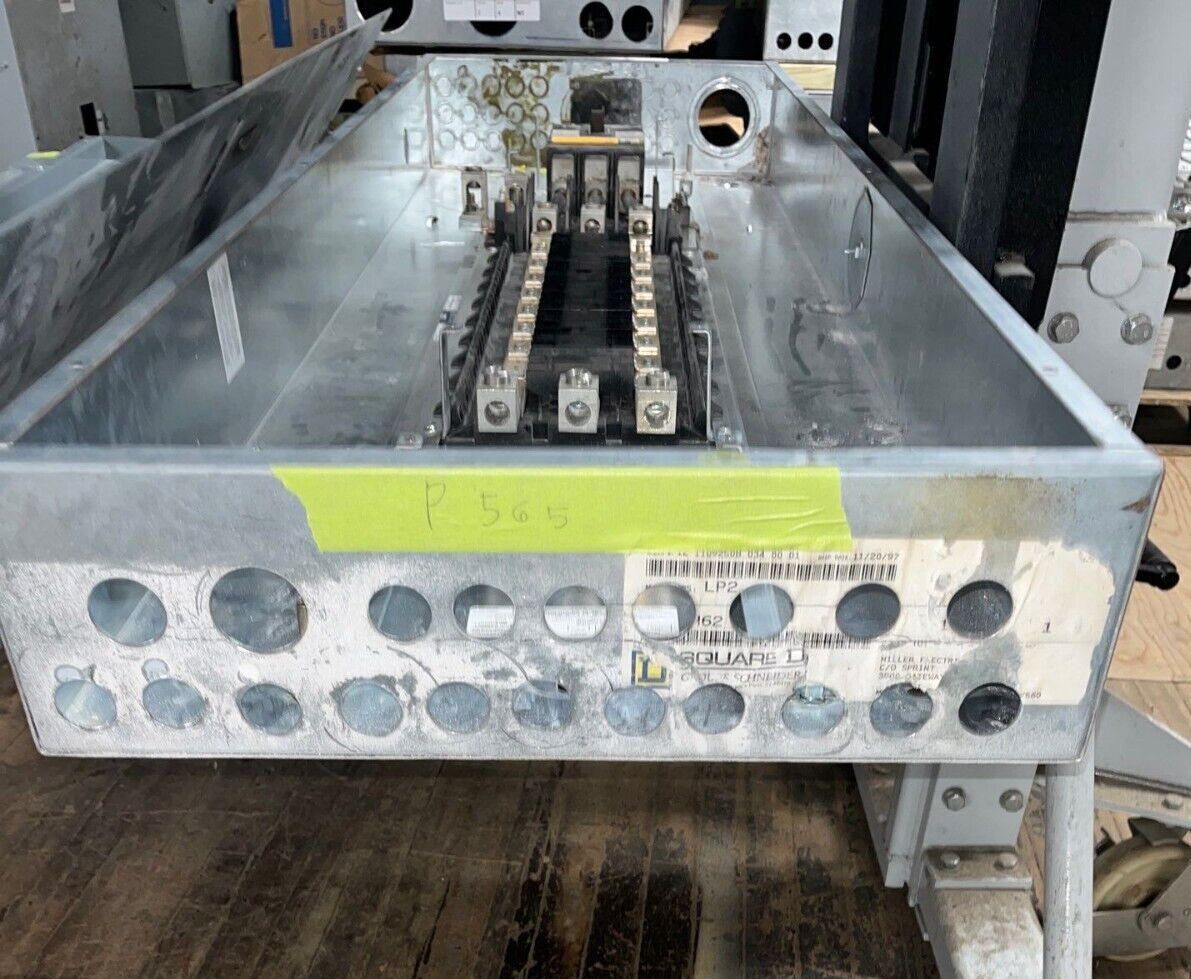 Square D NQOD Panelboard 225A 208/120V 3PH 4W Indoor Encl MCB 42 Cir KCL34225 P565 Used