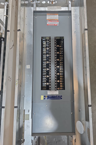 Square D NQOD442L400 Panelboard 400A 208Y/120V 4W 3PH MLO Panel 400 Amp 42 Cir Used