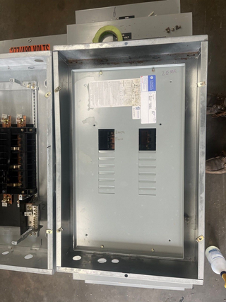 GE AEF3181MTX Panelboard 125A 480/277V 3PH 4W Indoor Encl MLO 125 Amp 18 Circuit P604 Used