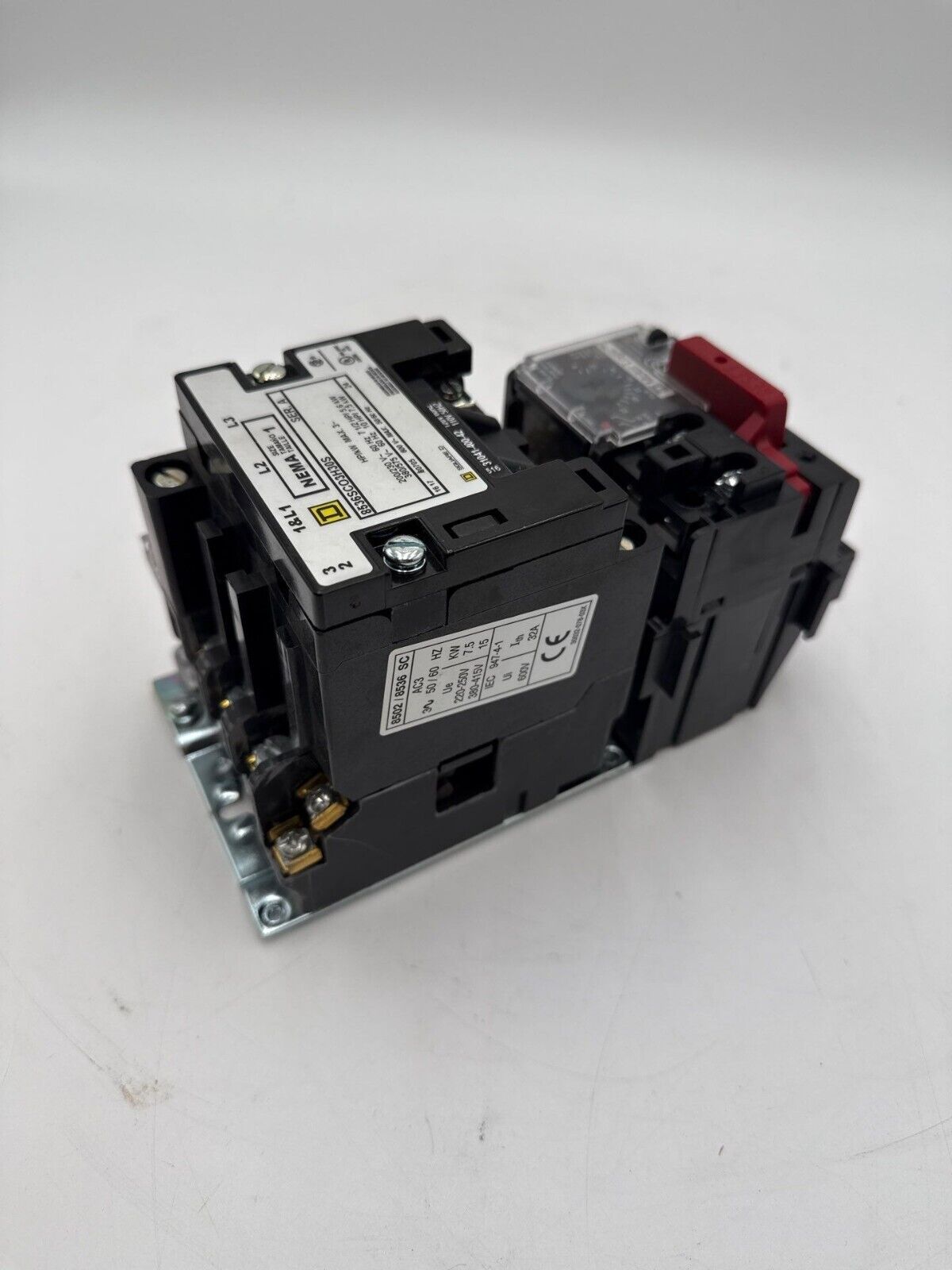 Square D 8536SC03H30S Used