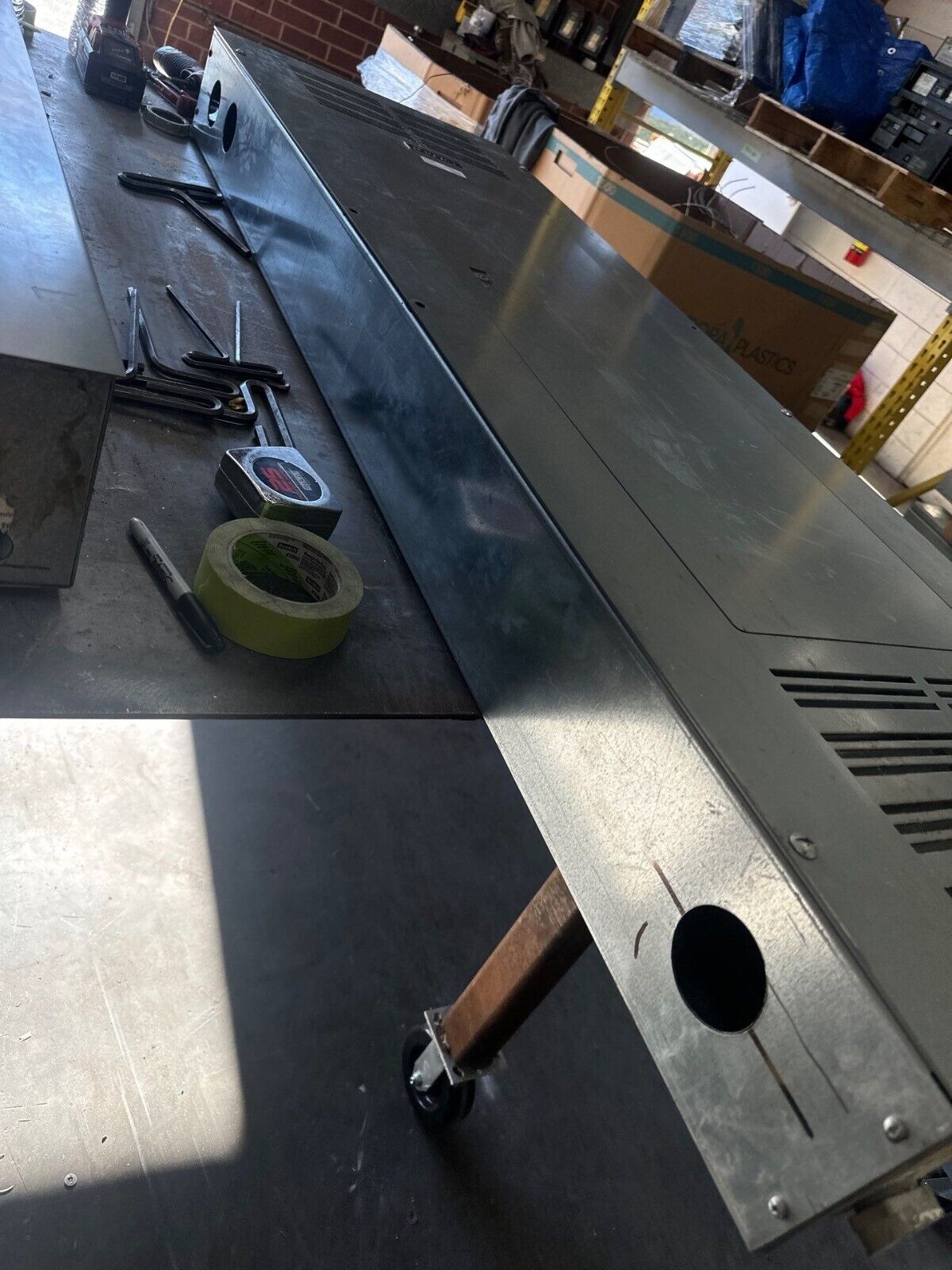 Square D NQOD442L400TFL Panelboard 400A 208Y/120V 3PH 4W 42 Cir Indoor Encl MLO P365 Used