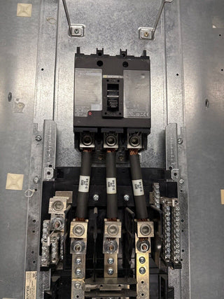 Square D NQOD442L225CU Panelboard 225A 240V 3PH 4W 42 Cir Indoor Encl MCB 225Amp P637 Used