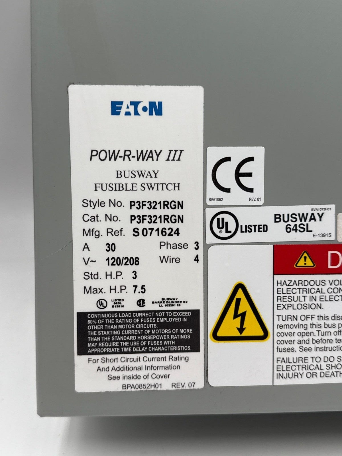 Eaton P3F321RGN Pow-R-Way III Busway Switch Bus Plug 30A 3PH 120/208V 4W Fusible New