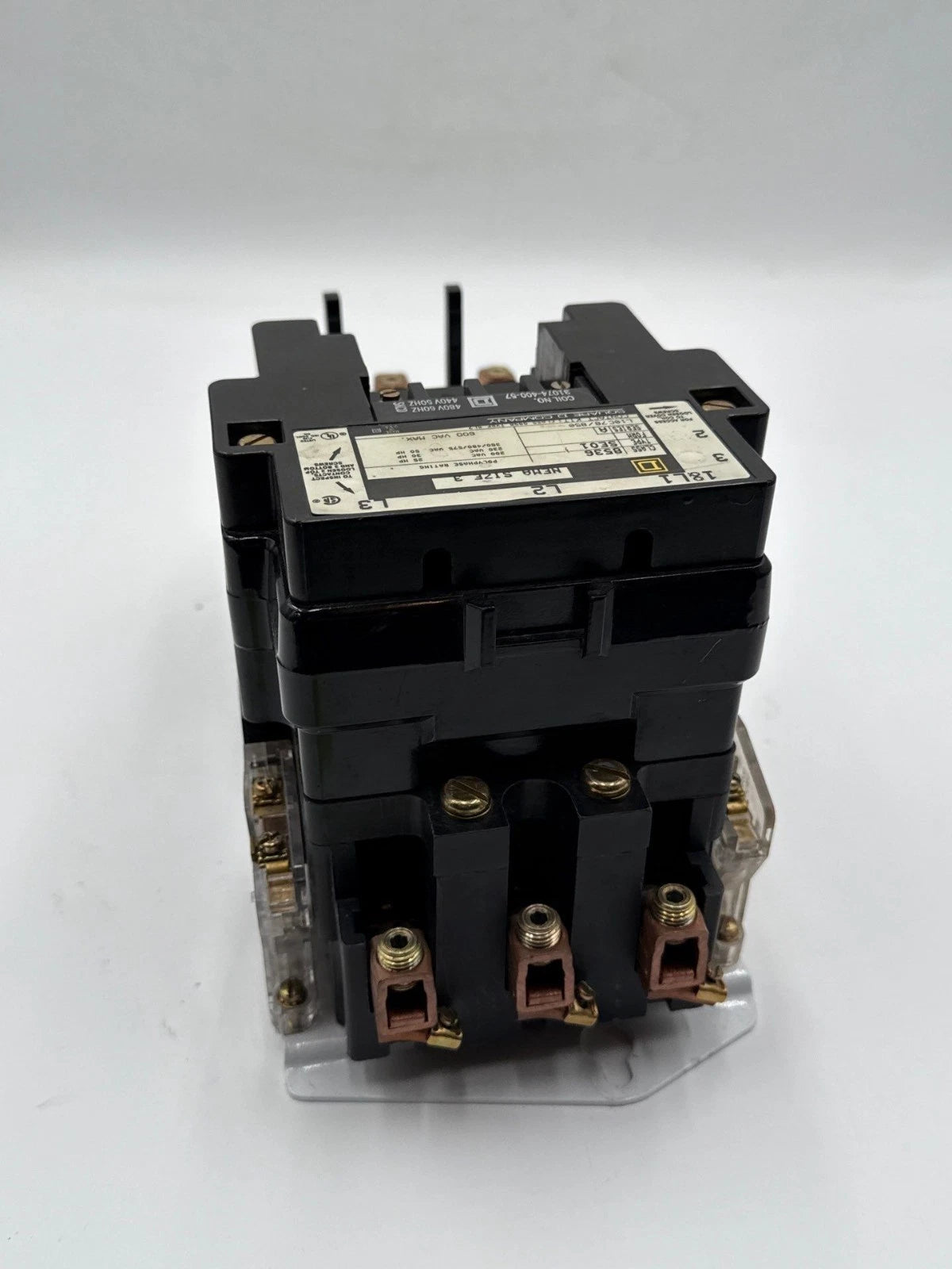 Square D 8536SE01S NEMA Size 3 Starter 90A 3P 600V 3PH 50HP Coil 440/480V Used